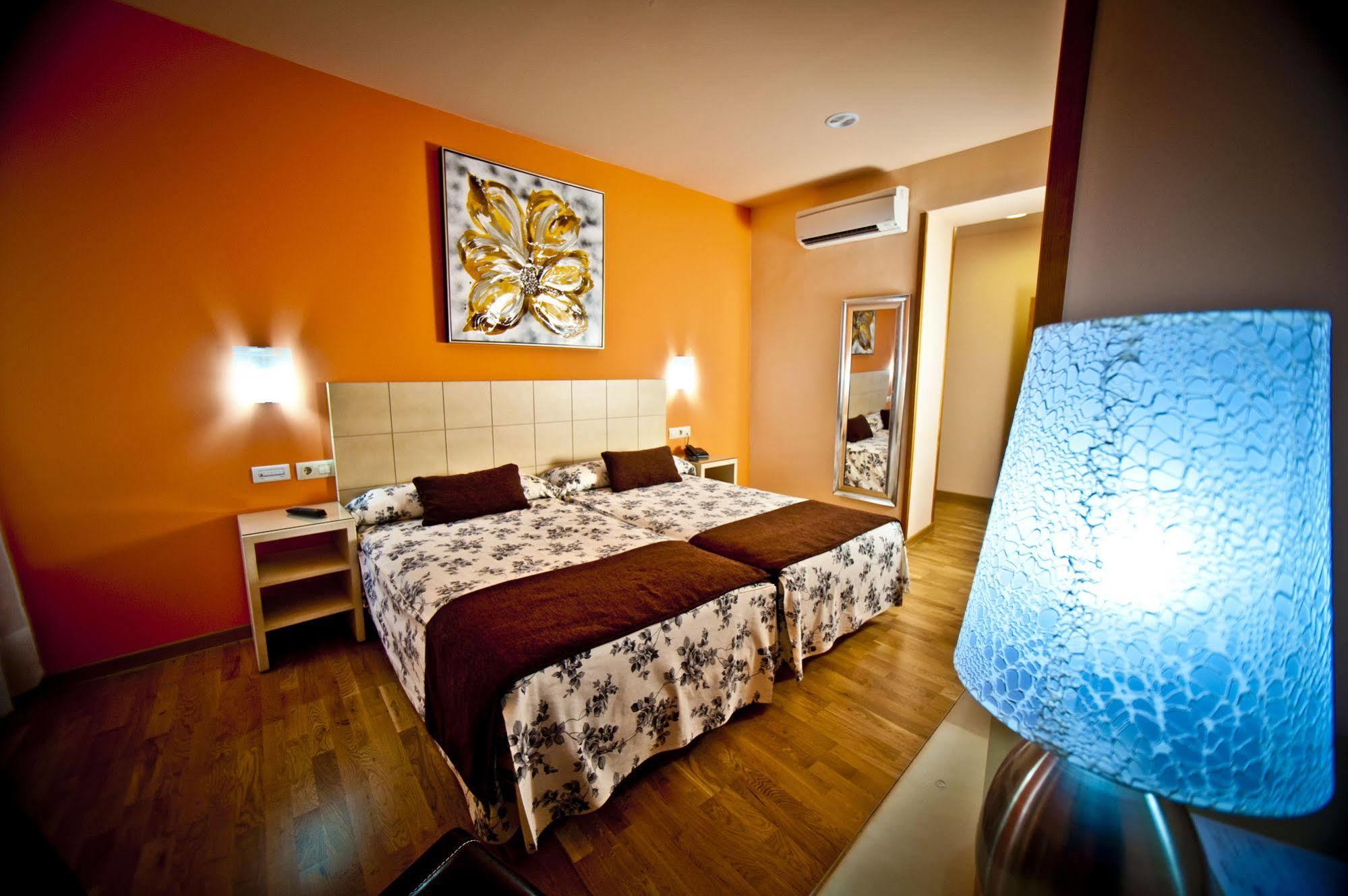 Hotel Condes De Castilla Сеговія Екстер'єр фото
