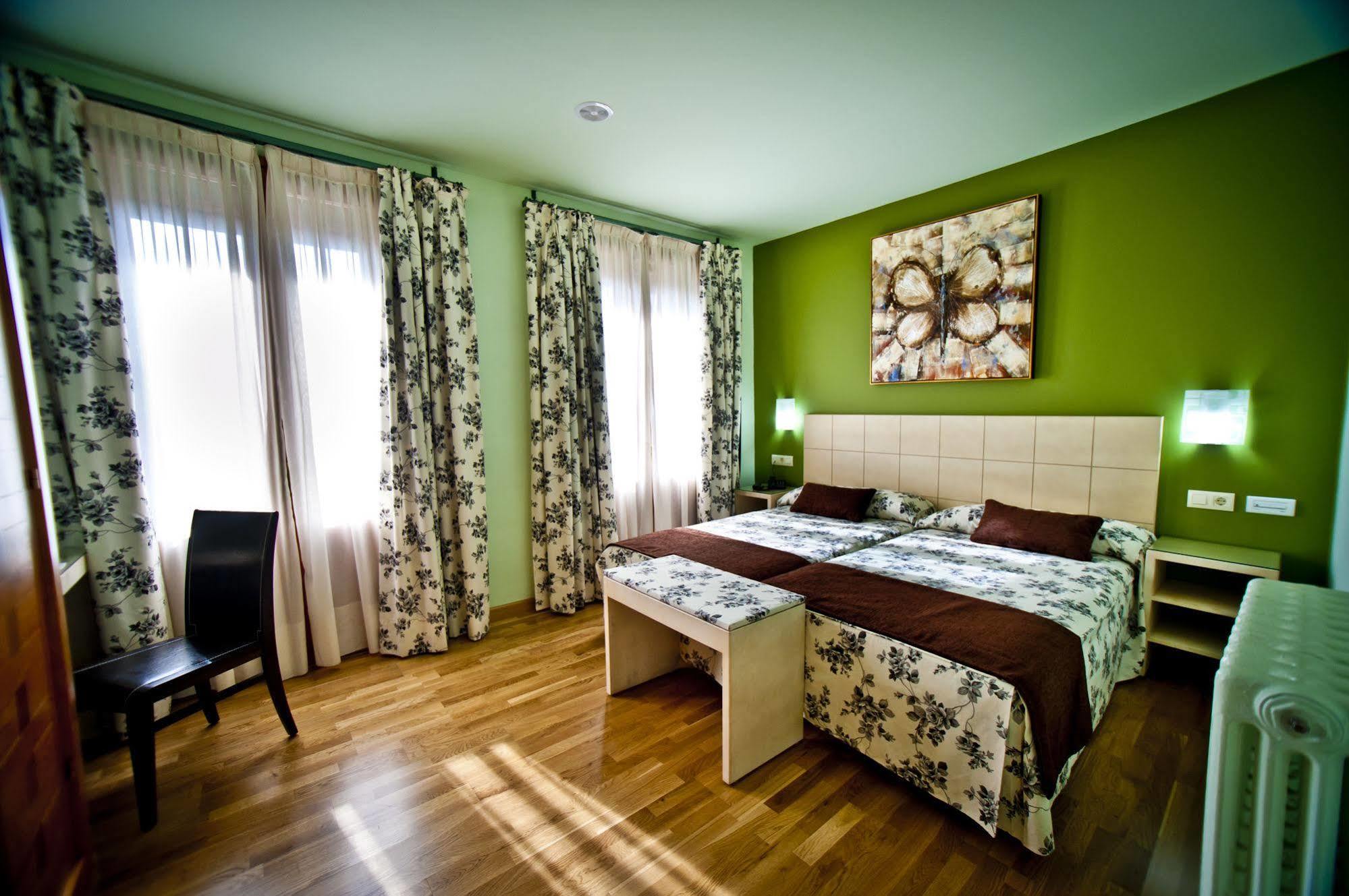 Hotel Condes De Castilla Сеговія Екстер'єр фото